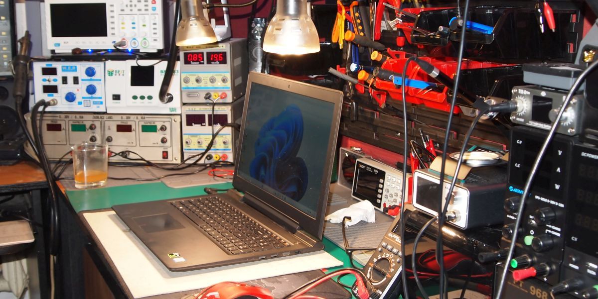 stanowisko pracy informatyka